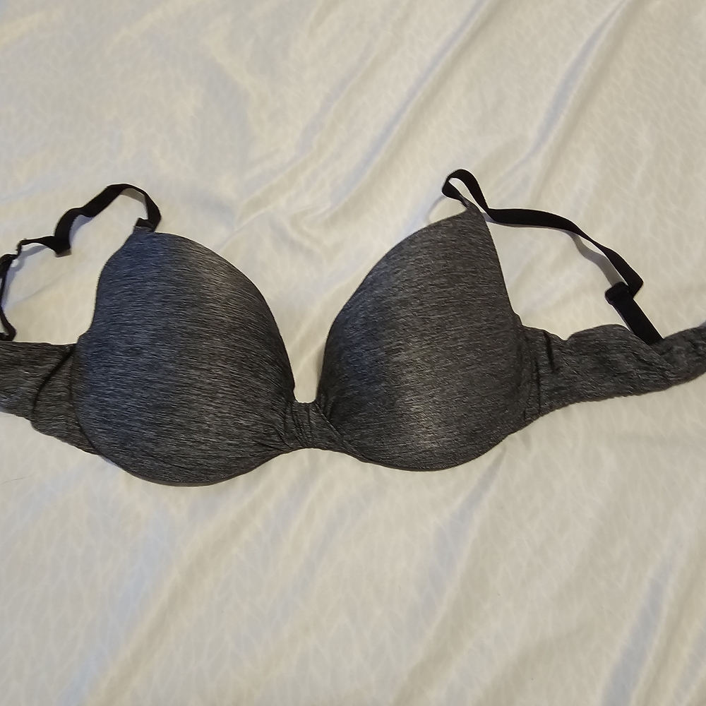 La Senza Push Up Bra Body Kiss Plunge With  Hooks For Racer Back SZ 34D